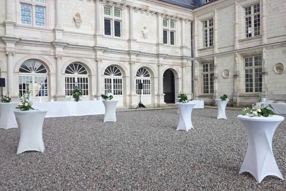 Château de Mesnières-en-Bray